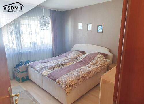 06_Schlafzimmer.jpg - 