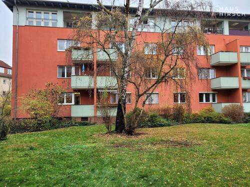 Hausansicht - 3 Zimmer Etagenwohnung zum Kaufen in Berlin