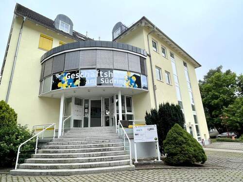 Objektansicht - 3 Zimmer Etagenwohnung zur Miete in Chemnitz