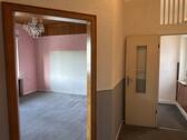 Diele und Abstellraum OG - 