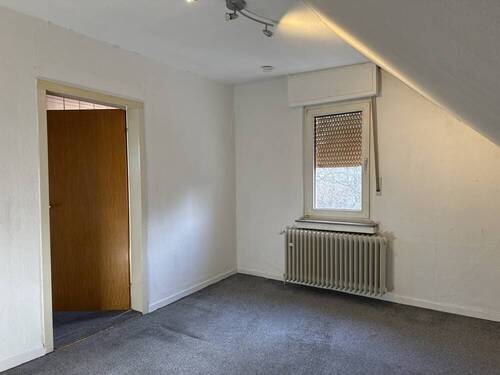 Schlafzimmer (3) DG - 