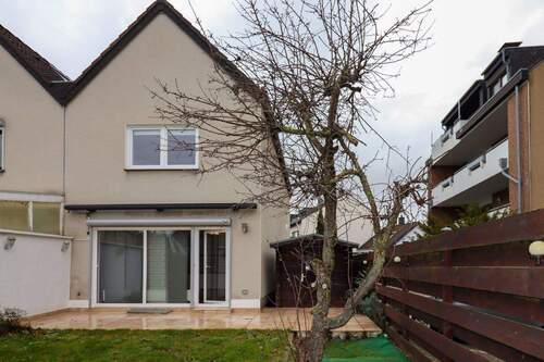 Hausansicht - 4 Zimmer Reihenendhaus zum Kaufen in Bergheim