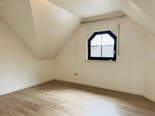 Schlafzimmer DG - 