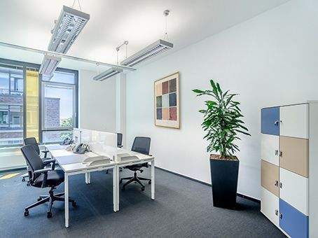 Bild 4 - Büro mit 27,00 m&sup2; in Frankfurt am Main zur Miete