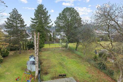 Blick auf den eigenen Garten - 