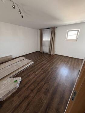 Bild 4 - Reihenmittelhaus mit 165,00 m&sup2; in Feucht zur Miete