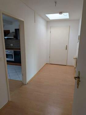 Flur mit Lichtkuppel - 