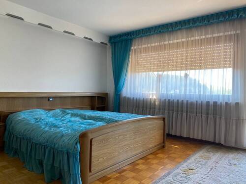 Schlafzimmer EG - 