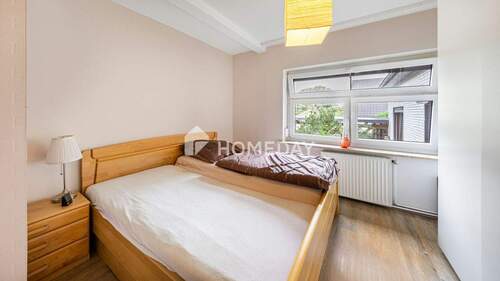 EG Schlafzimmer 1 - 