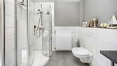 EG Badezimmer 1 2 - 