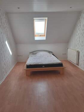 DG, Zimmer - 