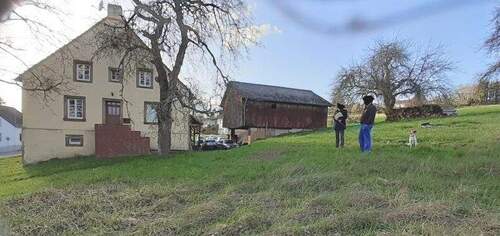 Rückseite mit Scheunenhaus - 6 Zimmer Bauernhaus, Landhaus in Blieskastel