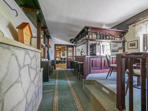 Gaststube mit Bar - 