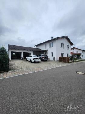 20250910 112701 - 8 Zimmer Einfamilienhaus zum Kaufen in Wallersdorf