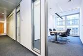 Meetingraum mit Flur - Büro in Hamburg
