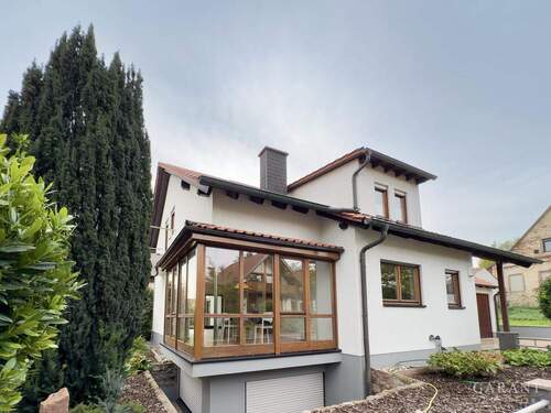 Haus-aussen - *** Architektenhaus mit zwei Wohneinheiten: stilvolles Wohnen mit vielseitigen Möglichkeiten ***