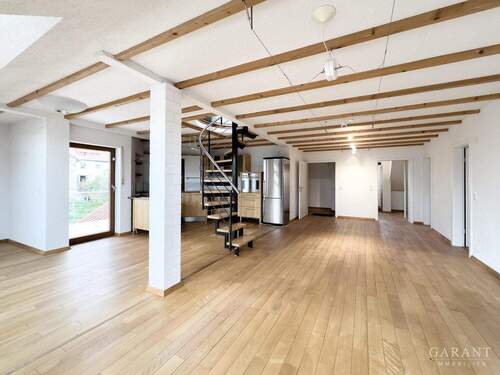 Wohnen OG - Mehrfamilienhaus, Wohnhaus mit 240,00 m² in Großniedesheim zum Kaufen