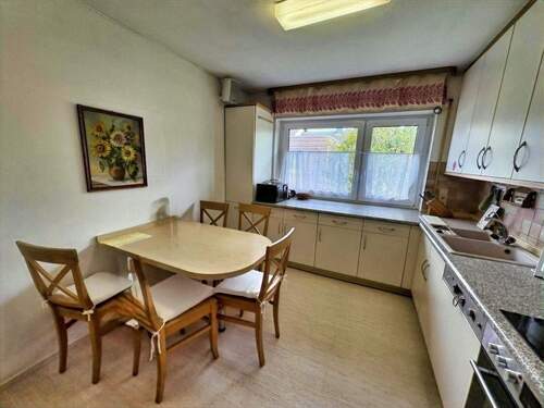 Küche mit Essplatz - 