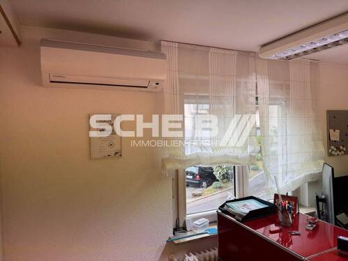 im Erdgeschoss, Empfang - 