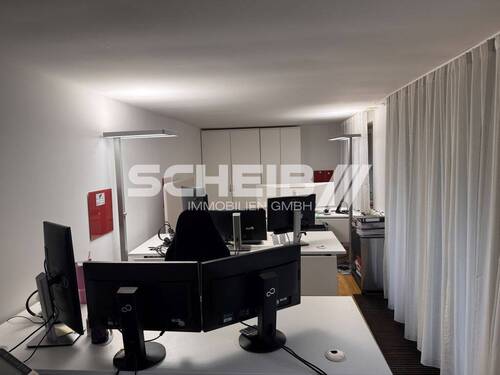 Untergeschoss mit Lamiantboden - Büro mit 323,00 m&sup2; in Schwäbisch Hall zur Miete