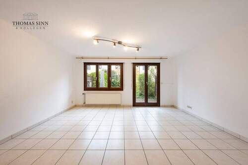 EG: Wohn-/Esszimmer - 5 Zimmer Reihenmittelhaus in Heilbronn