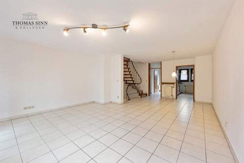 EG: Wohn-/Esszimmer - 