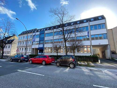 Gesamtgebäude - ***ALSTERDORF*** ca. 77 m² Büro - 3 Räume, Glas und Kompakt, Praktisch + Gut!!