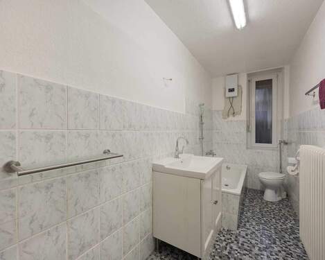 Badezimmer - 3 Zimmer Etagenwohnung in Ratingen