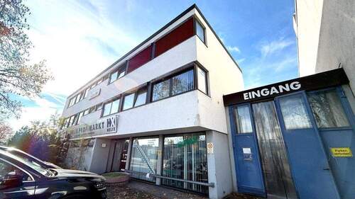 Ladeneingang - 9 Zimmer Halle zum Kaufen in Villingen-Schwenningen