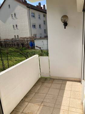Balkon - Etagenwohnung mit 72,60 m&sup2; in Kitzingen zur Miete