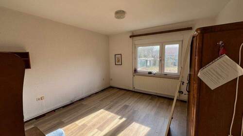 Schlafzimmer EG - 