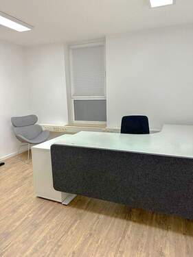 Innenansicht Büro - 