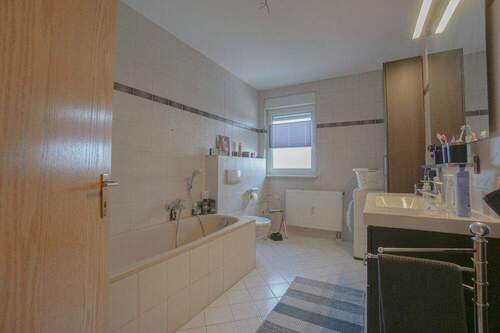 Penthouse - Tageslichtbad - 