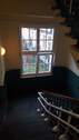 Treppenhaus mit Fensterblick - 