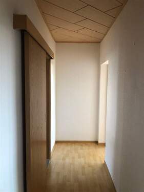 Flur - 2 Zimmer Etagenwohnung in Eckartsberga