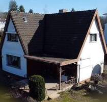 Sonniges Grundstück 864m² mit kleinem Haus und Nebengelass in Neu Fahrland & Option zum Neubau - Potsdam