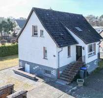Ihr neues Zuhause nahe Stettiner Haff - Einfamilienhaus mit Nebengelass und ruhigem Garten - Ueckermünde