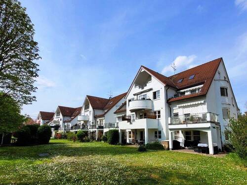 Wohnpark "Am Zipfelbach" - Gemütliches Zwei-Zimmer-Apartment im Dachgeschoss! Mit Einbauküche und TG-Platz!