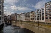 Gebäudeansicht Fleetseite - 3 Zimmer Büro in Hamburg