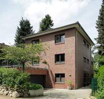 Großzügiges Einfamilienhaus in Hamburg Duvenstedt