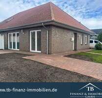 Ebenerdiges Wohnen in Hage - Neuwertige Doppelhaushälfte mit Wohlfühlcharakter #195