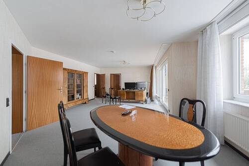 Büro 1 - Gegenansicht 2.jpg - 