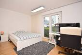 Schlafzimmer - 2 Zimmer Etagenwohnung zum Kaufen in München