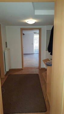 Flur Erdgeschoss mt Garderobe - 