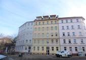 Hausansicht straßenseits - 2 Zimmer Etagenwohnung zur Miete in Leipzig