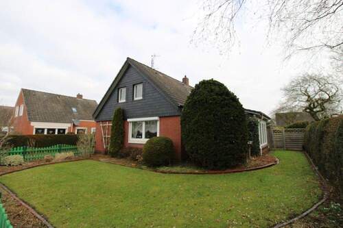 Titelbild - Einfamilienhaus in Varel-Obenstrohe