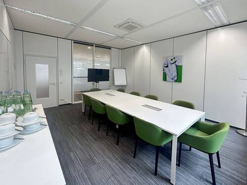 Regus Ratingen Kaiserswerth_Germany_Centre 82_Boar - Durchgehender Zugang zu Designer-Büroräumen für 4 Personen in Regus Kaiserswerther Straße
