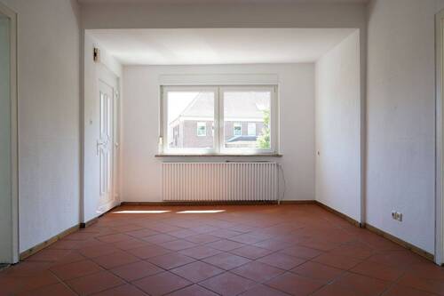 heller Eingangsbereich - 