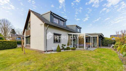 Außenansicht 2 - 6 Zimmer Einfamilienhaus in Tangstedt