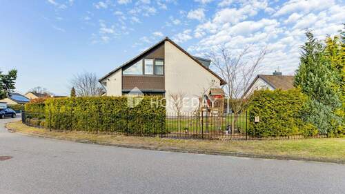 Außenansicht 3 - Einfamilienhaus mit 187,00 m&sup2; in Tangstedt zum Kaufen